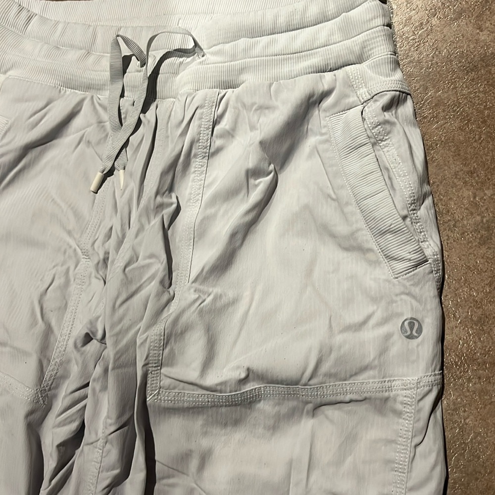 Lululemon joggers